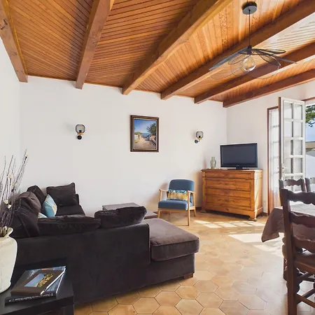 別荘 Maison Pour 6 Avec Jardin Proche Centre