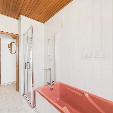 Maison Pour 6 Avec Jardin Proche Centre *
